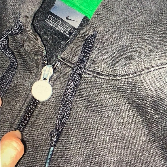 Nike Vinatge hoodie - Picture 4 of 4